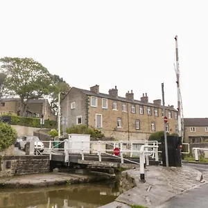 Canal View , Skipton United Kingdom